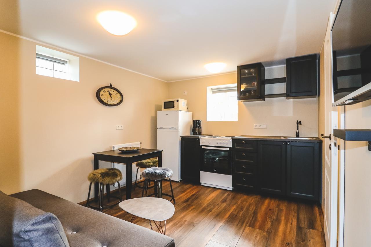 G19 Boutique Apartments آكيورِيْري المظهر الخارجي الصورة